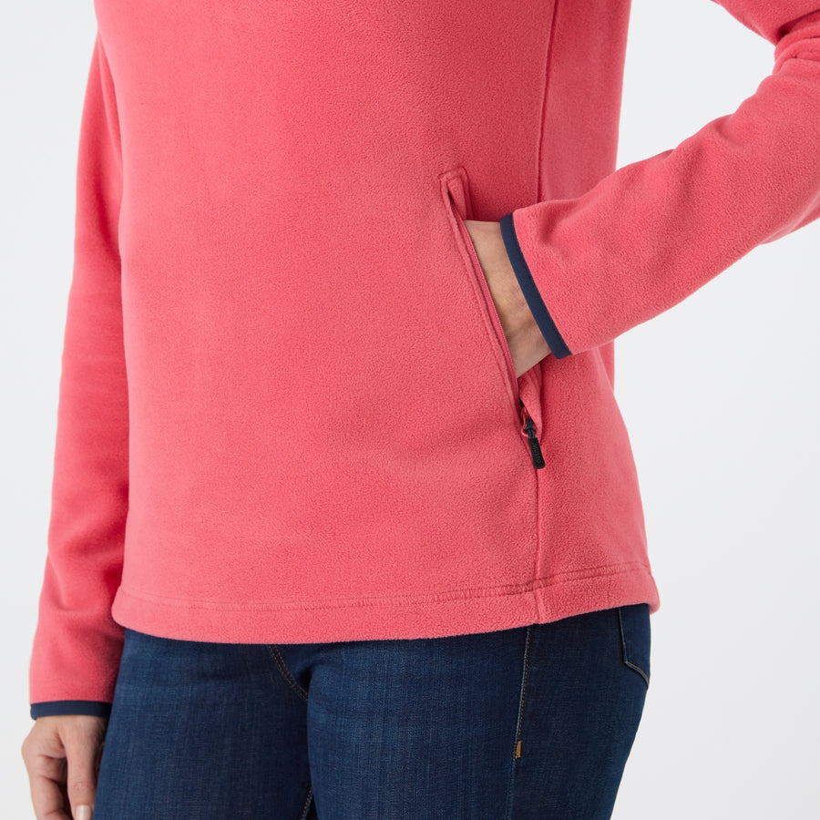 WOMEN'S SNUG FLEECE